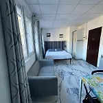 Апарт-отель Domaine Des Anges 4*